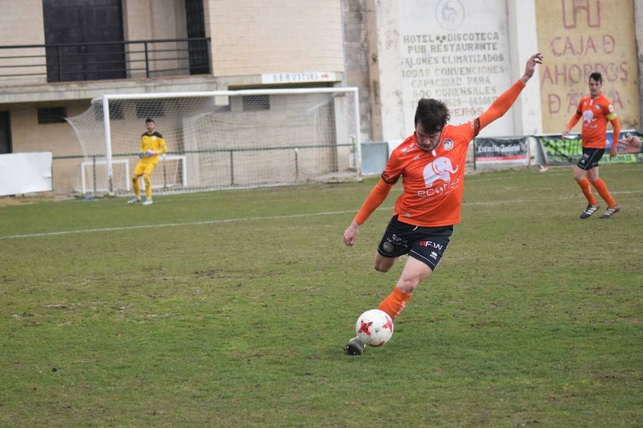 Jornada redonda para el equipo salmantino, que se coloca primero antes de recibir al Astorga el miércoles gracias a los goles de Diego Abad y Carlos López