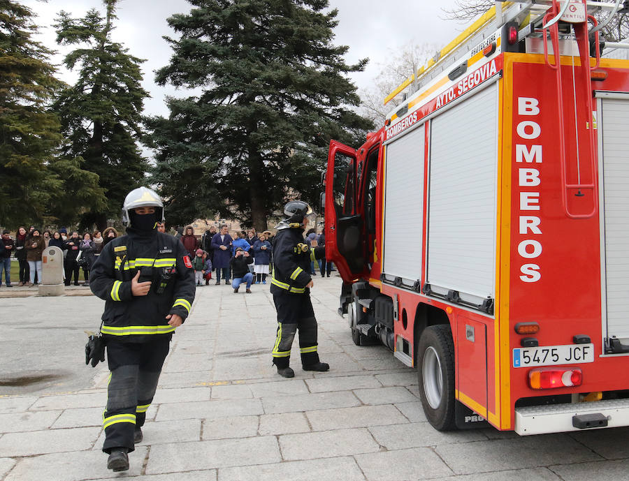 Fotos: Simulacro de incendio en el Alcázar de Segovia