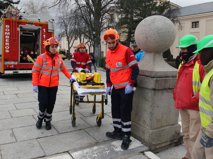 Fotos: Simulacro de incendio en el Alcázar de Segovia