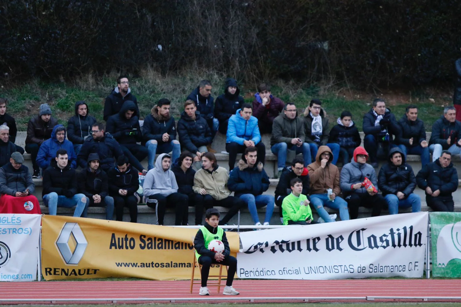 Fotos: Aficionados de Unionistas en el partido contra el Astorga