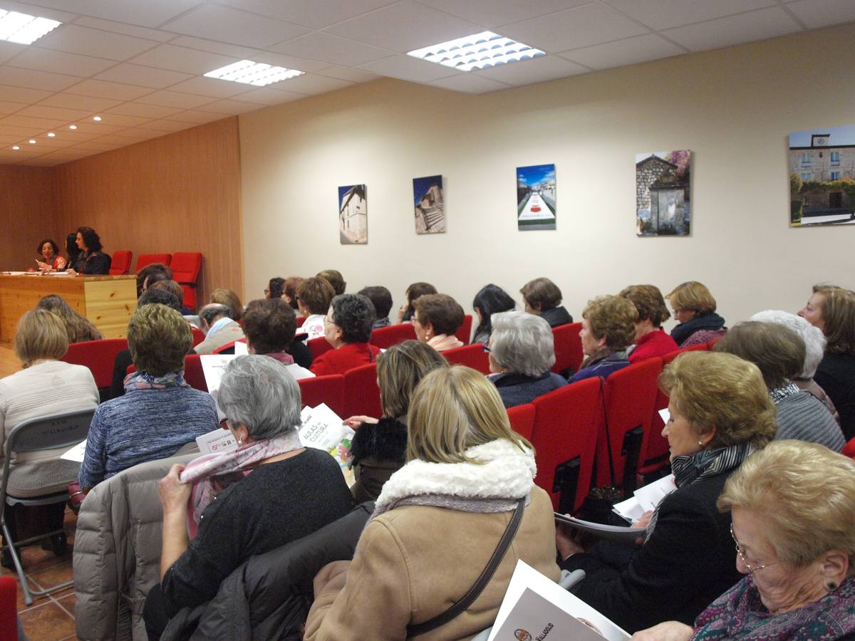 Fotos: El presidente de la Diputación preside en Villanubla el acto institucional del Día de la Mujer en la provincia