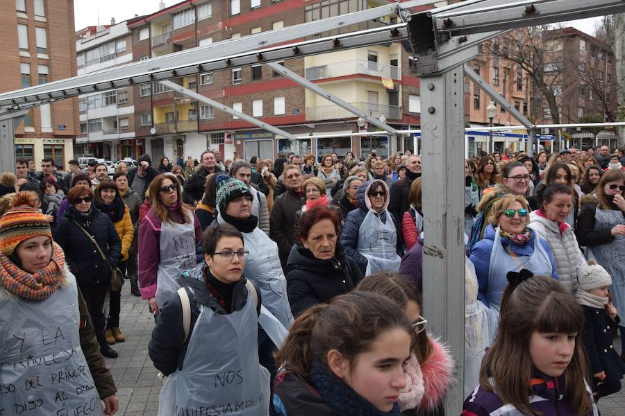 Fotos: Concentración en Guardo en la jornada del 8-M