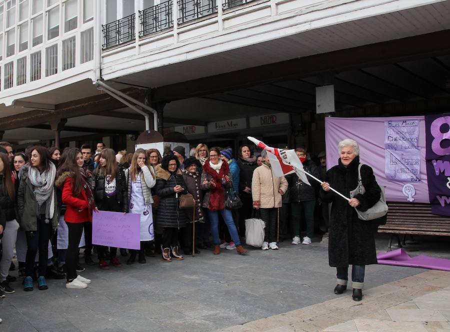 Fotos: Aguilar celebra el Día de la Mujer