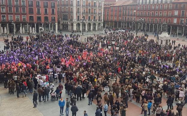 Concentración frente al Ayuntamiento.