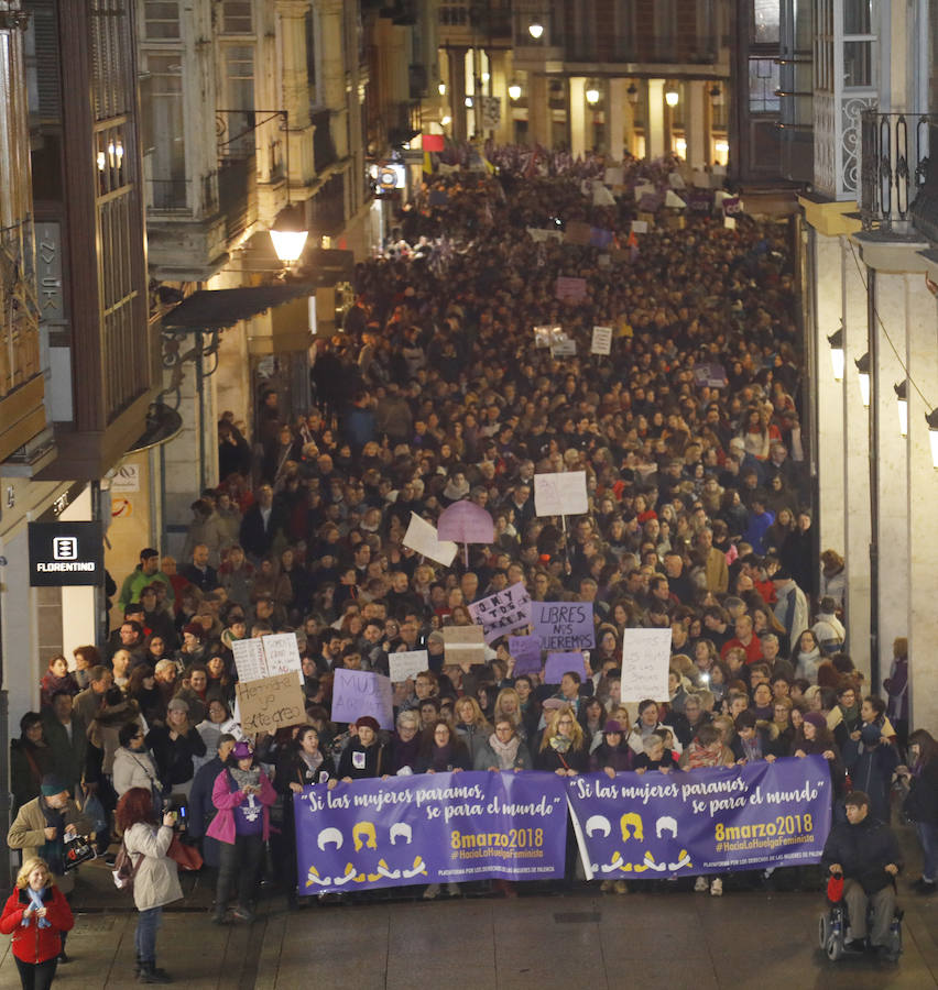 Fotos: El colofón reivindicativo del 8-M en Palencia