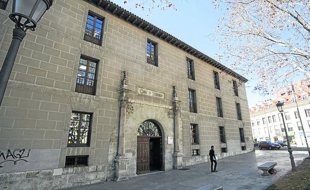 Fachada del colegio.