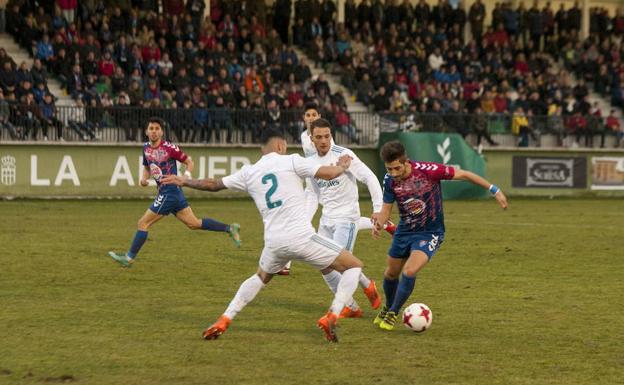 Dani Calleja, en el partido frente al Real Madrid Castilla disputado en La Albuera.