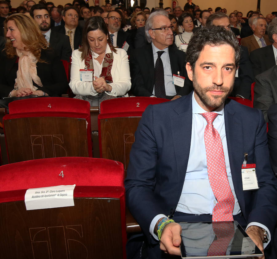 Fotos: Cristóbal Montoro clausura la Asamblea de la Empresa Familiar de Castilla y León