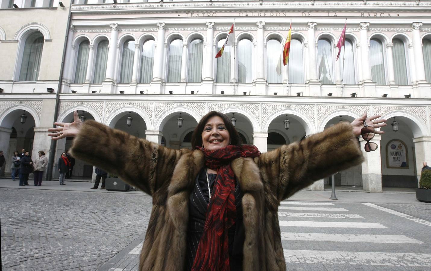 10.03.10 La actriz durante la presentación de la obra 'La vida por delante' en el Teatro Calderón.