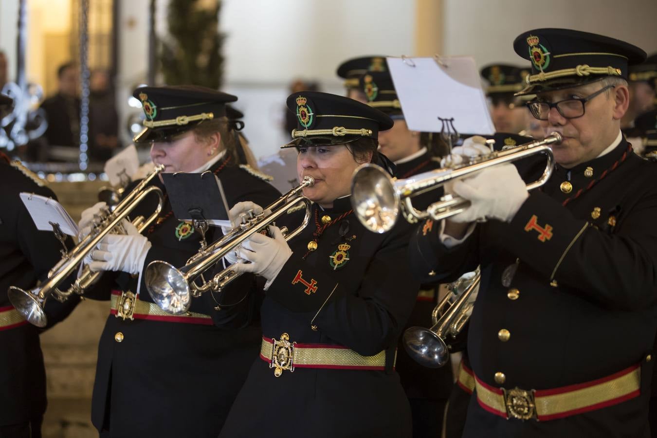 Las bandas de la Cofradía penitencial de la Sagrada Pasión de Cristo y de la Cofradía penitencial de Nuestra Señora de la Pieda ofrecieron un recital en el Patio Central del palacio