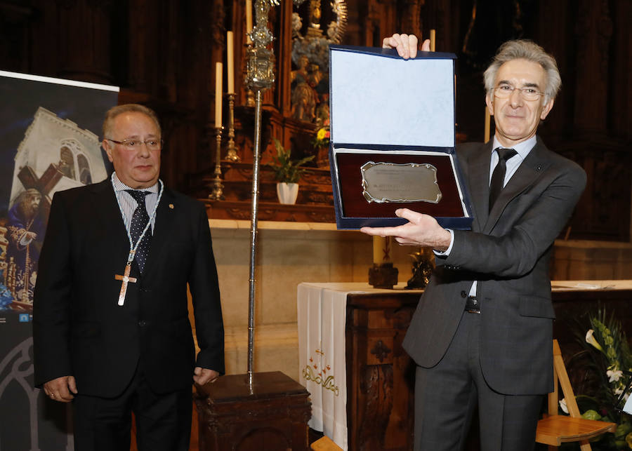 Fotos: Pregón de Semana Santa en Palencia