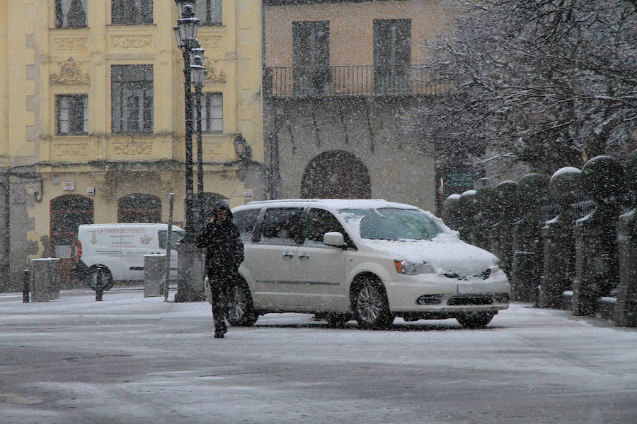 Fotos: Nieve en Segovia