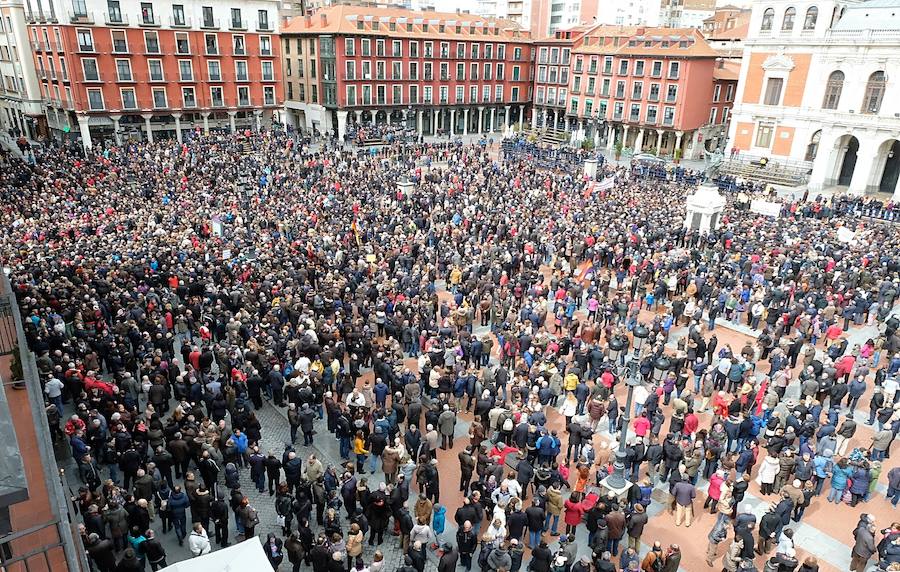 Fotos: Manifestación en defensa de las pensiones en Valladolid