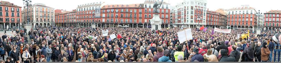 Fotos: Manifestación en defensa de las pensiones en Valladolid