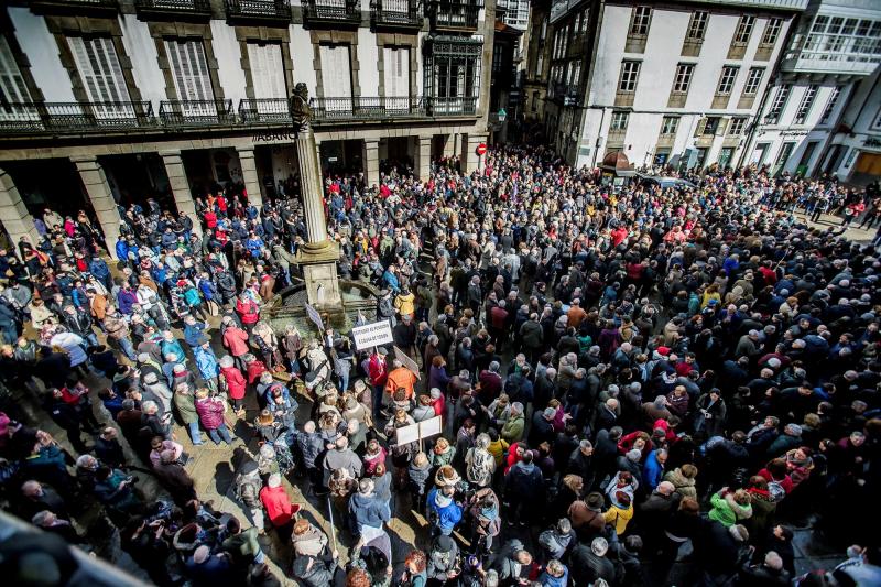 Madrid, Barcelona, Bilbao, San Sebastián, Vigo... protestan en las calles por el insuficiente alza del 0,25% y piden que estas ayudas se revaloricen en función del IPC