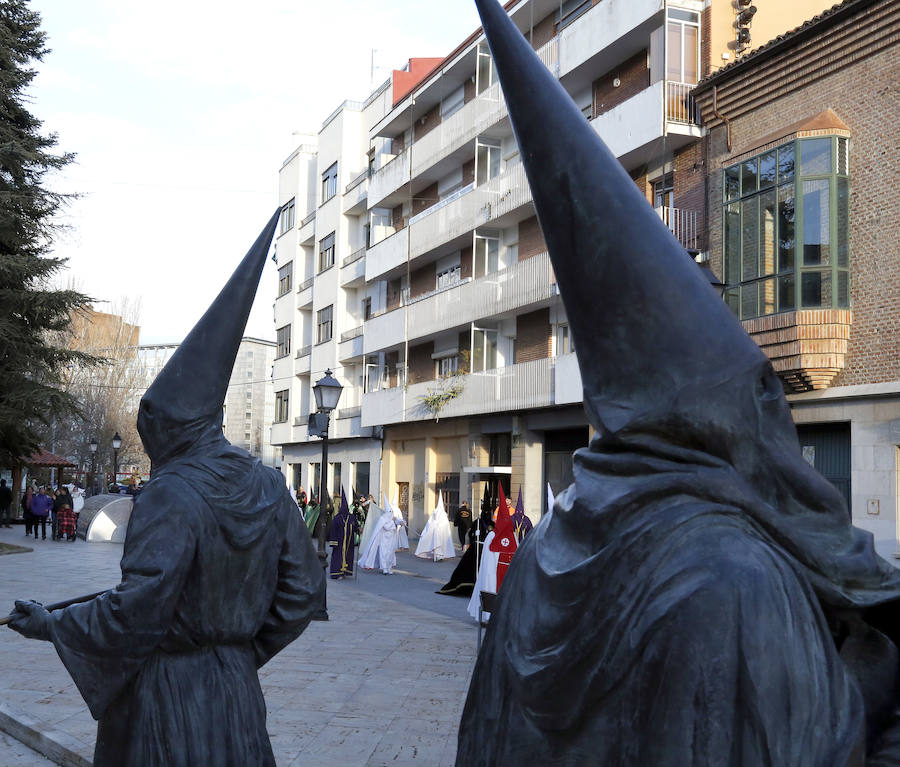 Fotos: Procesión de la Piedad en Palencia