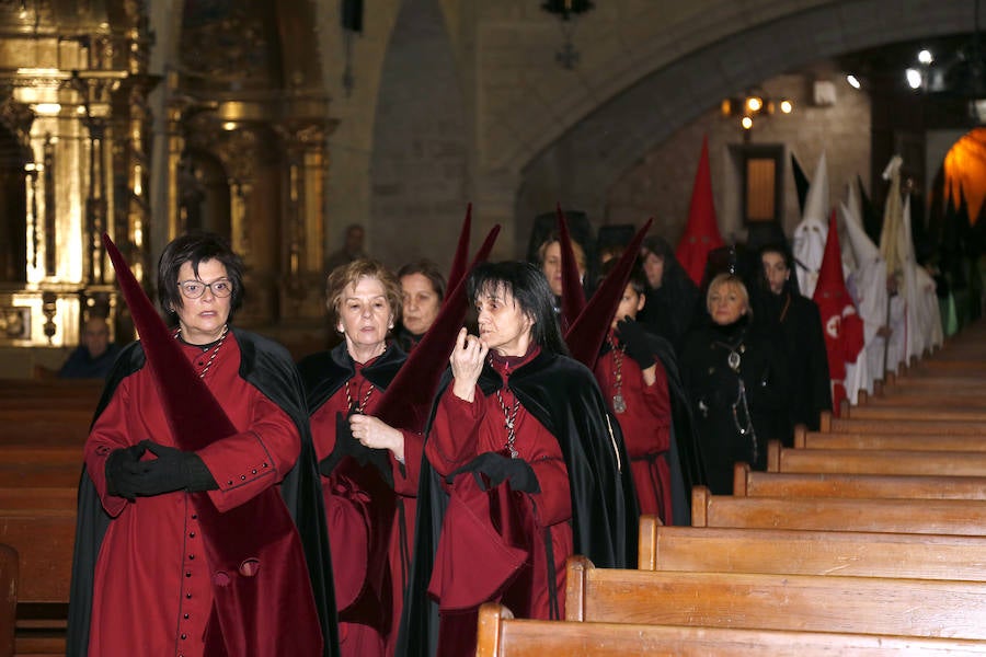 Fotos: Procesión de la Piedad en Palencia