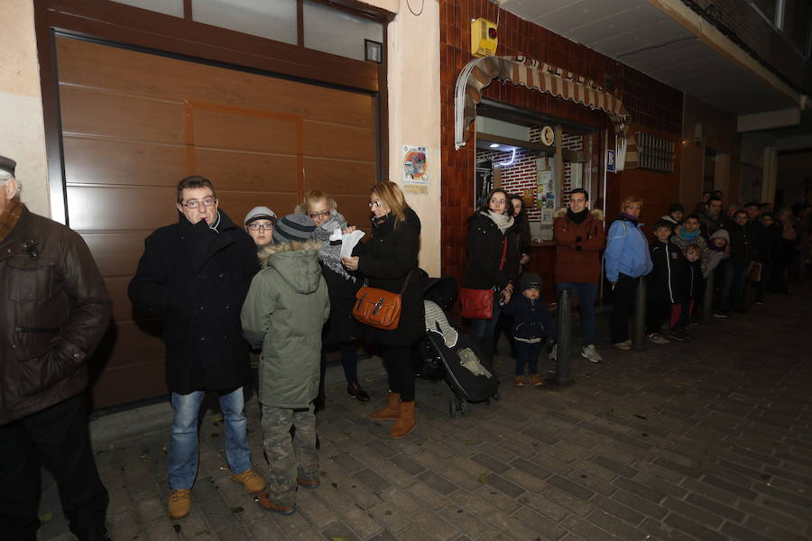 Fotos: Procesión del Ejercicio Público de las Cinco Llagas en Valladolid