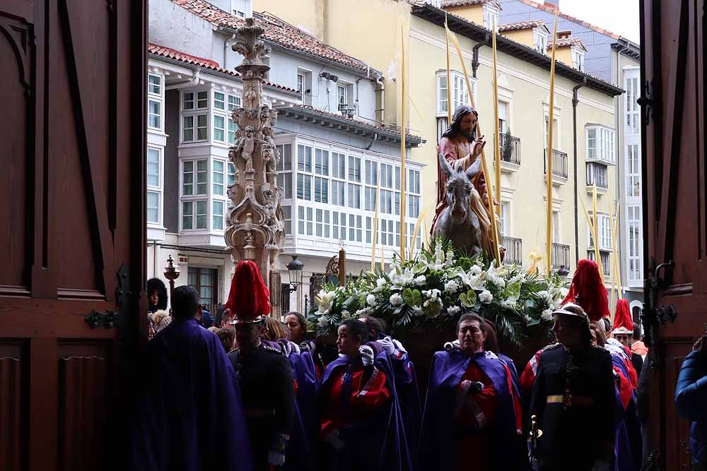 Fotos: Las imágenes de la Procesión de Jesús en La Borriquilla