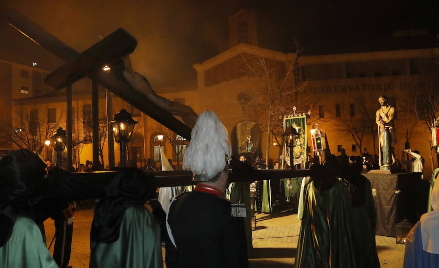 Fotos: Procesión de las Cinco Llagas en Palencia