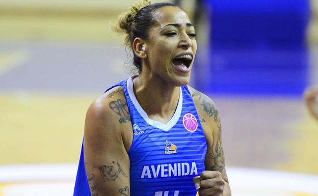 Erika de Souza celebra una canasta ante el Galatasaray turco. 