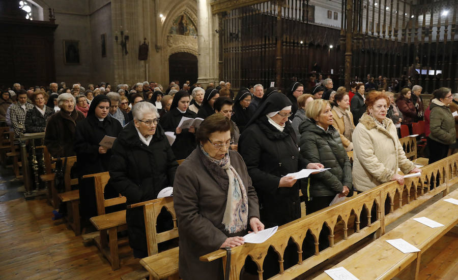 Fotos: Misa Crismal en la catedral de Palencia