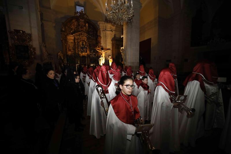 Fotos: Procesión de la Cofradía del Santo Cristo de la Buena Muerte en Peñafiel