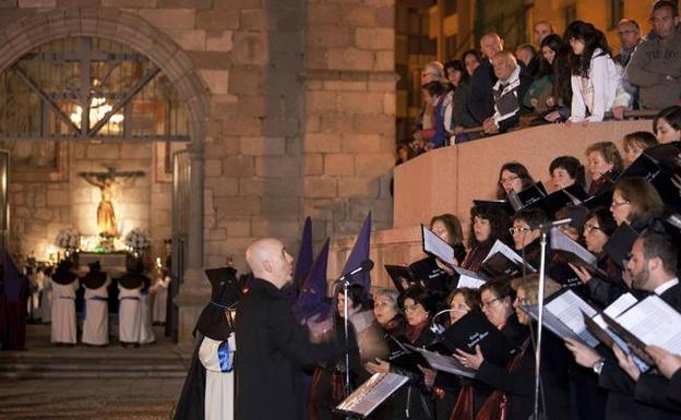 Un cuarto de siglo celebrando el Miserere en Ávila