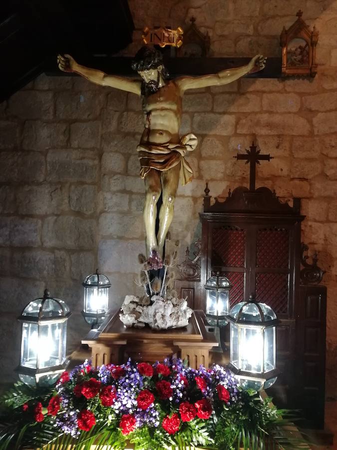 Fotos: Procesión del Santo Rosario en Torrelobatón