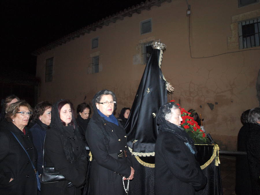 Fotos: Procesión del Santo Rosario en Torrelobatón