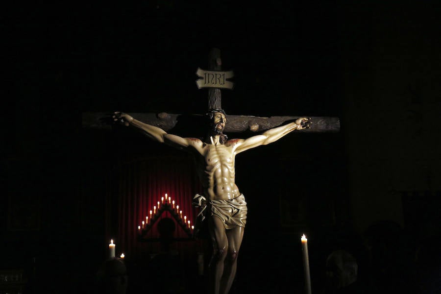 Fotos: Procesión de Luz y Tinieblas