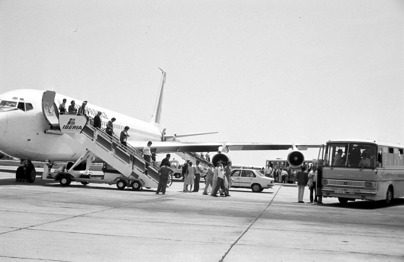 Fotos: El aeropuerto de Valladolid cumple 80 años (1/2)