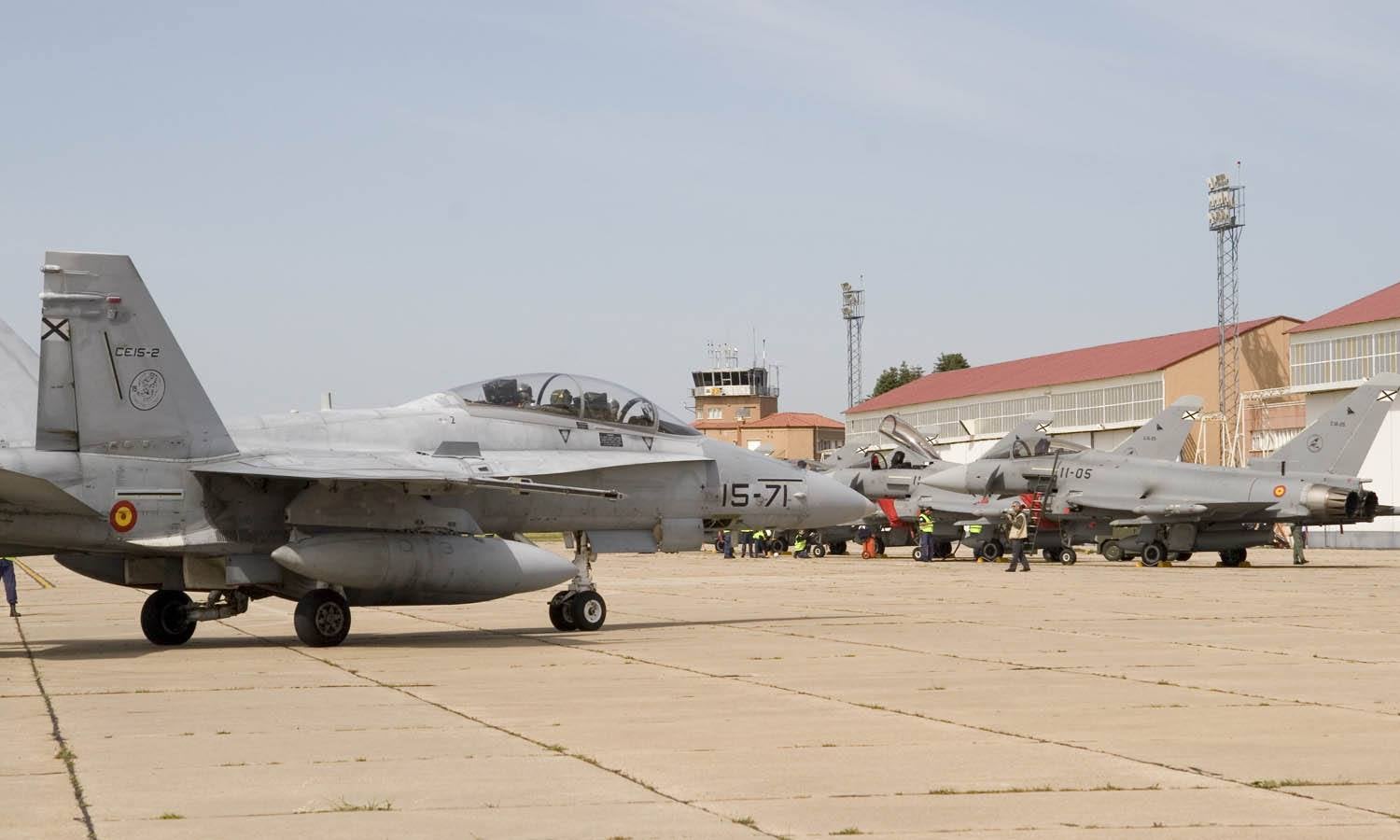 Fotos: El aeropuerto de Valladolid cumple 80 años (1/2)