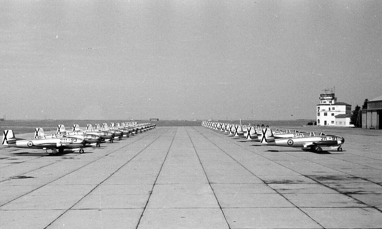 Fotos: El aeropuerto de Valladolid cumple 80 años (1/2)