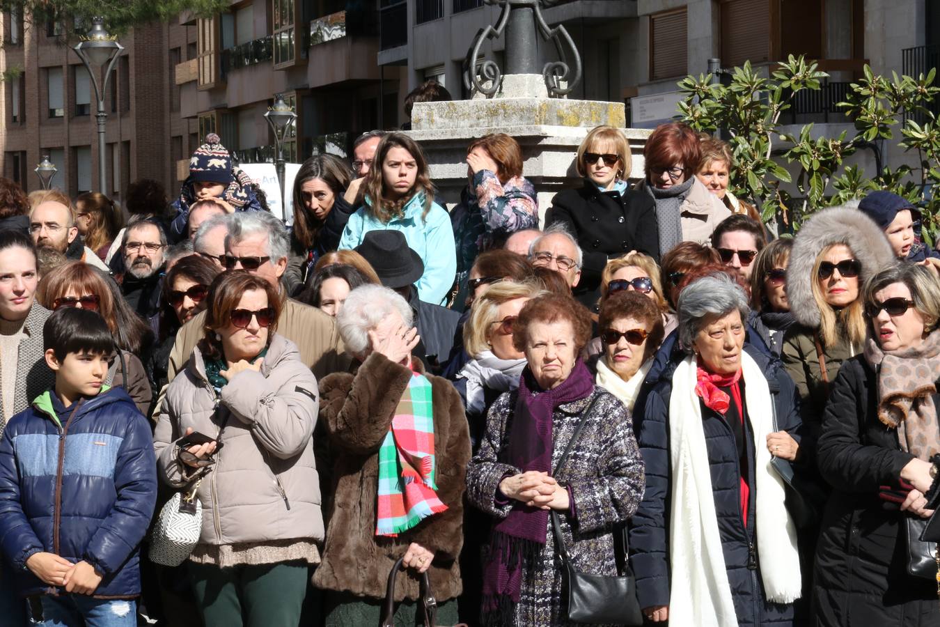 El paso de Gregorio Fernández salió a hombros a las once del Palacio de Santa Cruz para recorrer el centro de la ciudad 