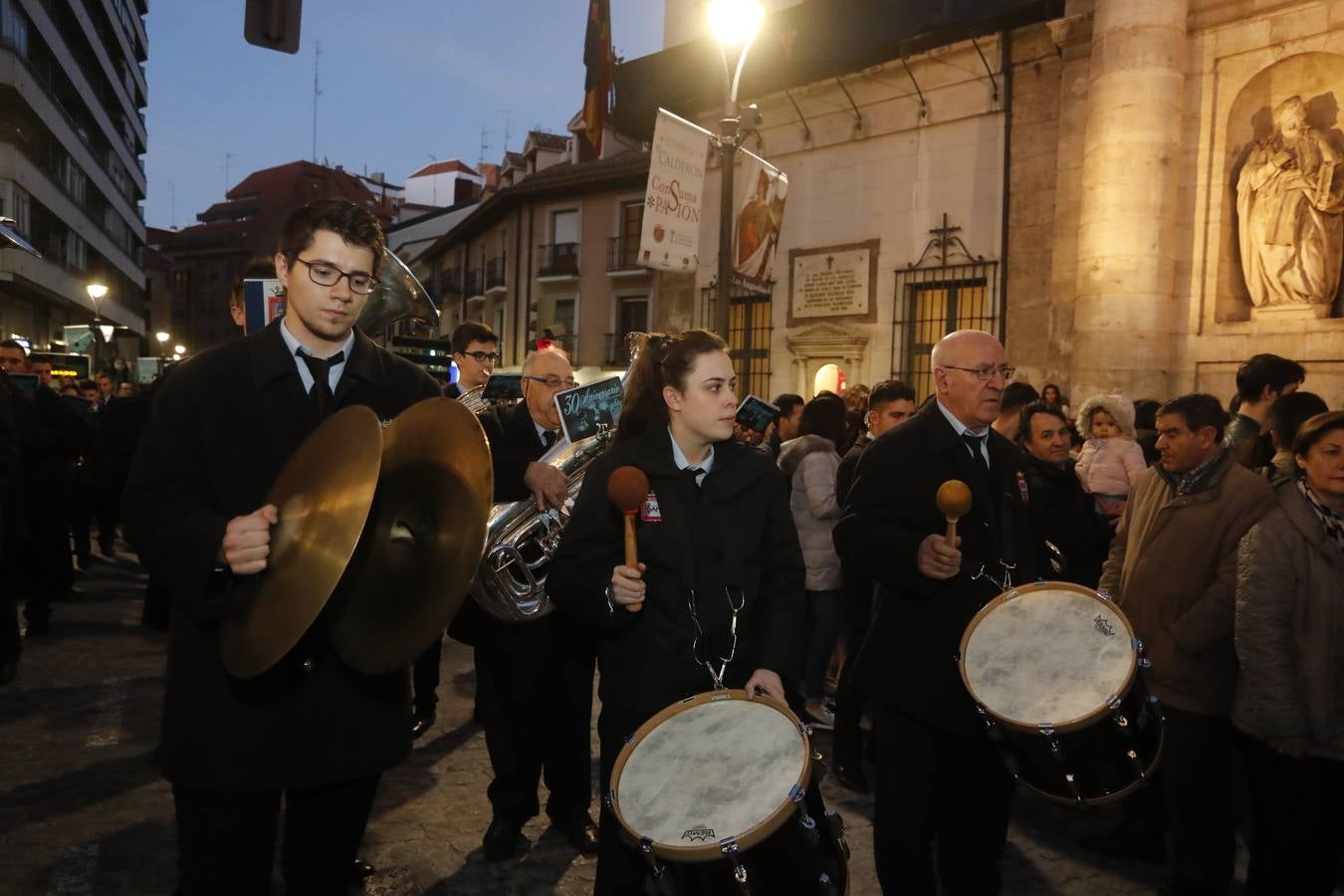 Fotos: Si estuviste en la procesión del Encuentro, búscate en la fotos