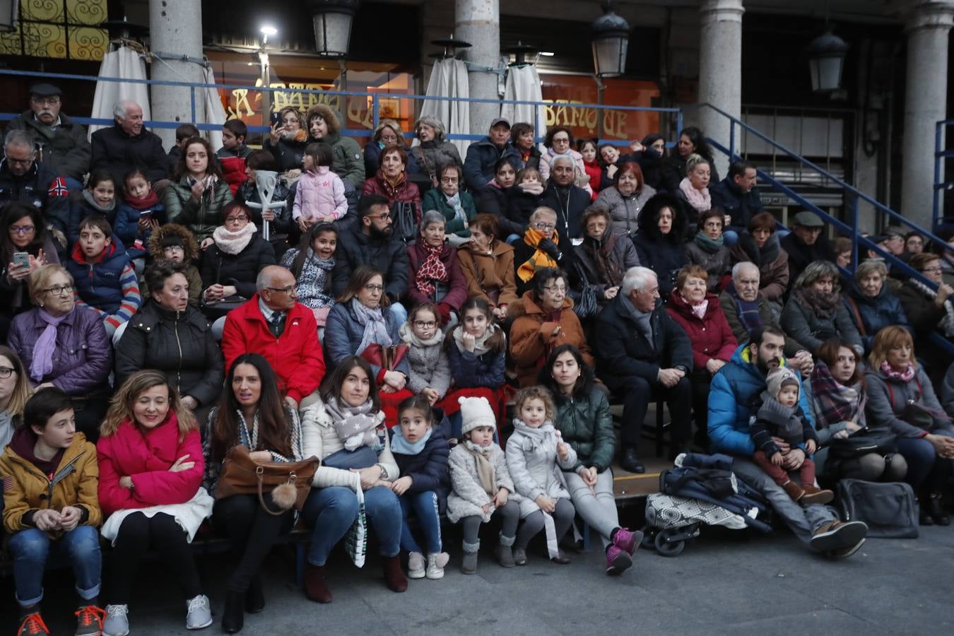 Fotos: Si estuviste en el Vía Crucis, búscate en las fotos