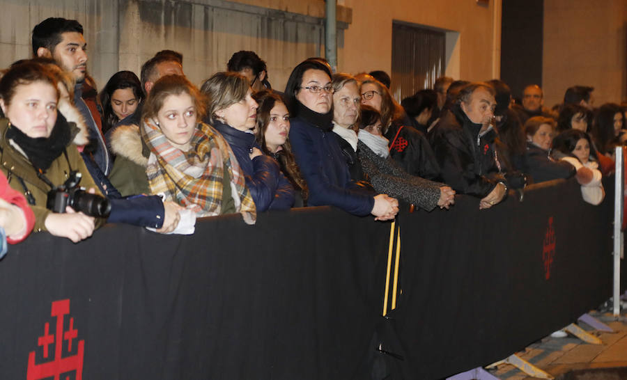 Fotos: Procesión de la Quinta Angustia en Palencia
