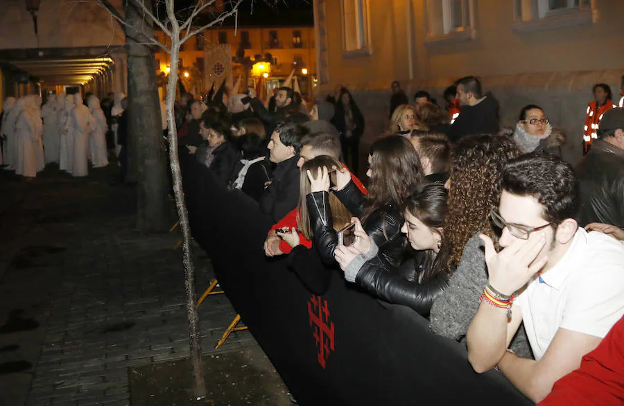 Fotos: Procesión de la Quinta Angustia en Palencia