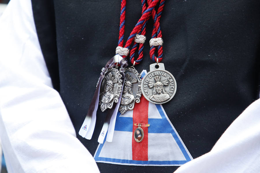 Fotos: Procesión del Vía Crucis de San Bernardo en Salamanca