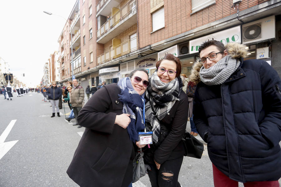 Fotos: Procesión del Vía Crucis de San Bernardo en Salamanca