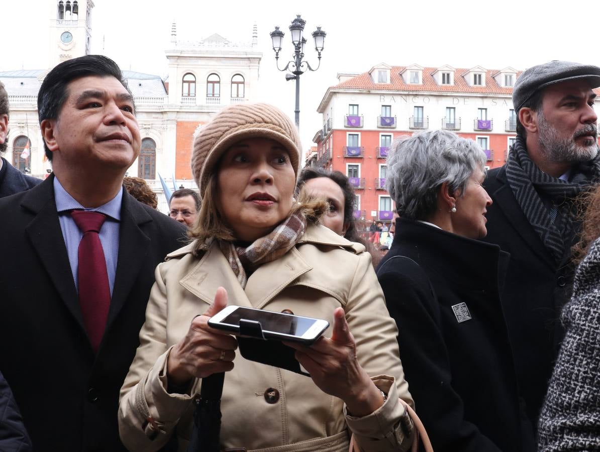 Por indicaciones del Museo Nacional de Escultura, las Siete Palabras no estuvieron representadas por los siete pasos, de forma que únicamente el Cristo de las Mercedes junto a los dos ladrones presidieron el acto