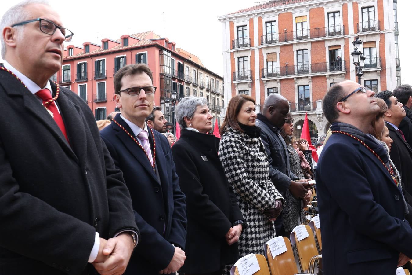 Por indicaciones del Museo Nacional de Escultura, las Siete Palabras no estuvieron representadas por los siete pasos, de forma que únicamente el Cristo de las Mercedes junto a los dos ladrones presidieron el acto