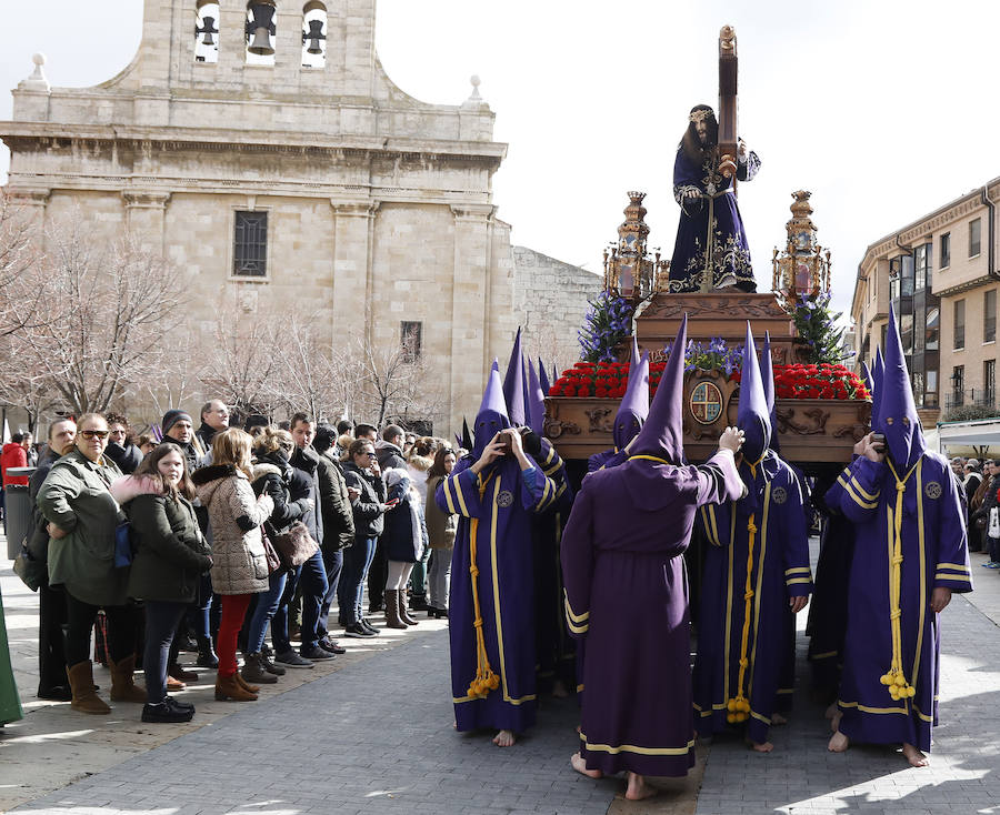 Fotos: Procesión de Los Pasos en Palencia