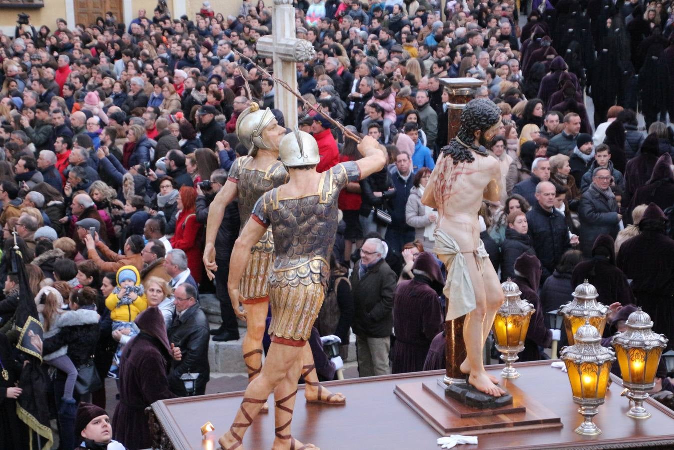Fotos: Procesión del Mandato y La Pasión en Medina de Rioseco