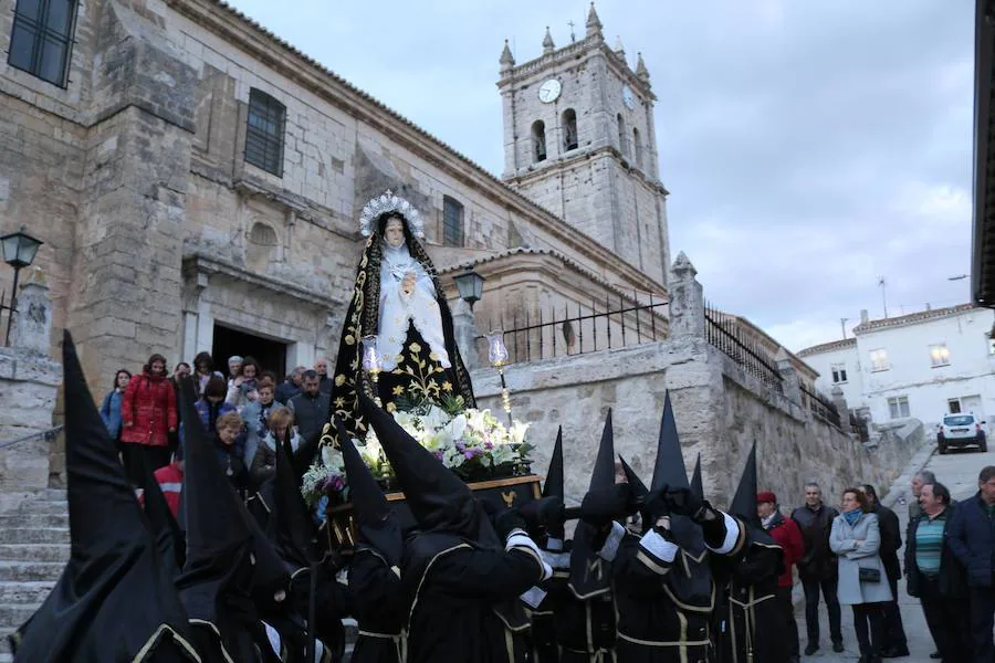 Fotos: Fervor y silencio en Baltanás