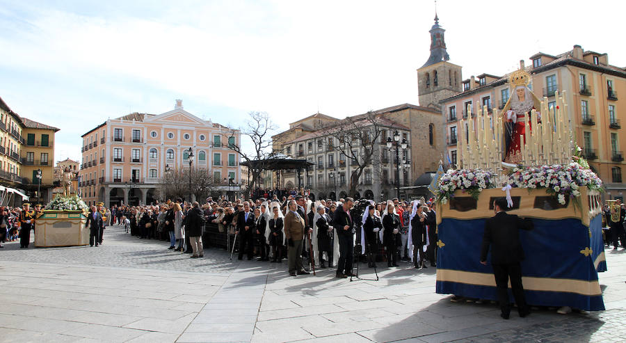 Fotos: Procesión del Encuentro