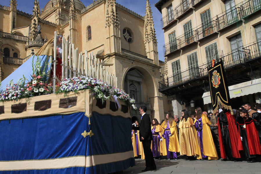 Fotos: Procesión del Encuentro