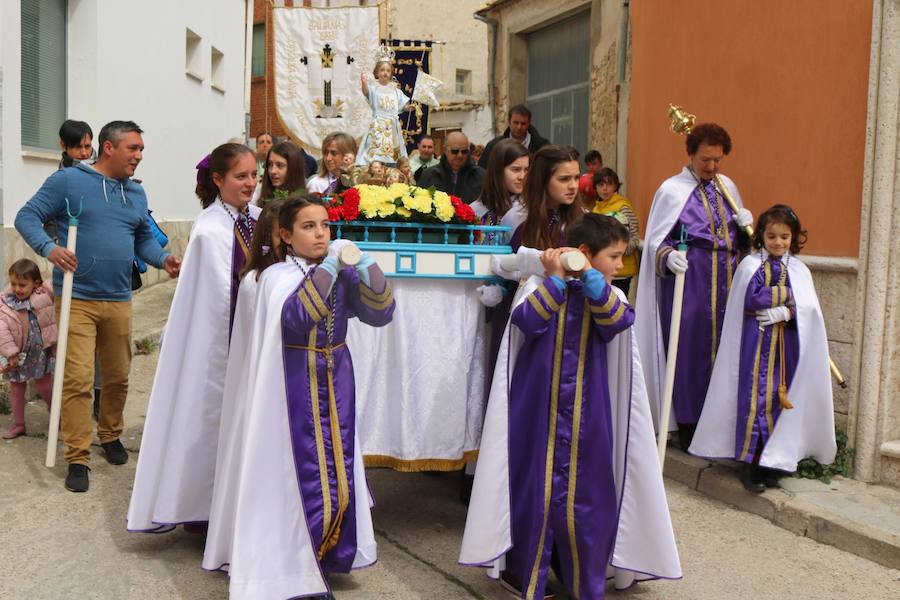 Fotos: Los niños, protagonistas de la despedida de la Semana Santa en Baltanás