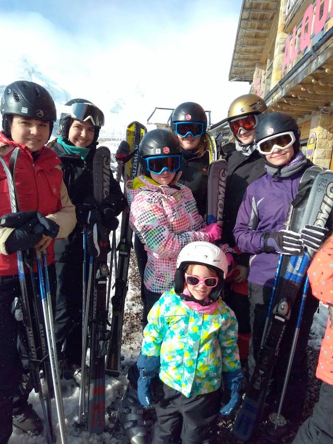 Fotos: Los jóvenes de Hornillos de Cerrato en la nieve
